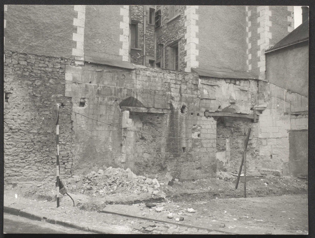 13 rue des Cordeliers.