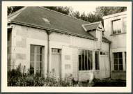 Cheillé, colonie de vacances de la Ploquinière : façade.