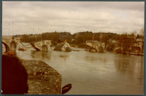 Effondrement du Pont Wilson à Tours (1978), vue des quais.