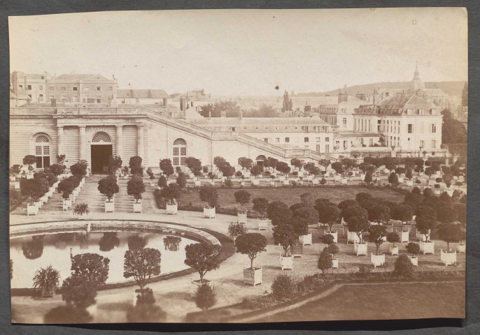 Versailles. Orangerie, vue des cent marches.
