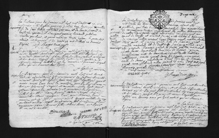 Collection du greffe. Baptêmes, mariages, sépultures, 1730 - A partir du f. 18v : notes de sermons du dimanche en latin (1774-1775)