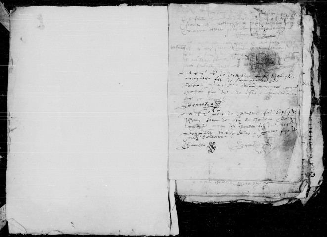 Baptêmes, mariages, sépultures, 1578-1685 - Les registres sont reliés dans le désordre à partir de 1668. Les images n°477 à 479 contiennent un relevé des actes entre 1677 et 1734.