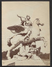 Paris. Statue d'Antoine Coysevox : La Renommée à cheval sur Pégase.