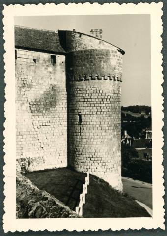 Château du Grand-Pressigny : façade.