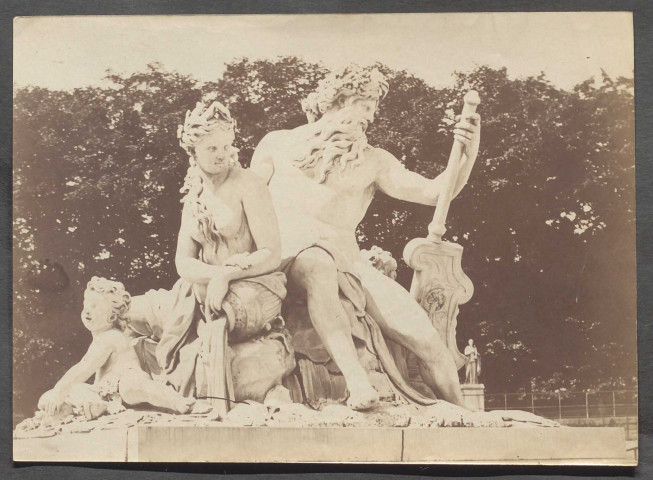 Versailles. Jardins, sculpture.