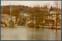 Effondrement du Pont Wilson à Tours (1978), détail.