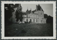Ternay (Vienne). Château.