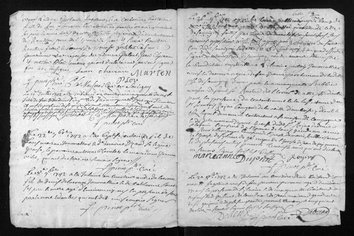 Collection du greffe. Baptêmes, mariages, sépultures, 1742 - L'année 1741 est lacunaire dans cette collection