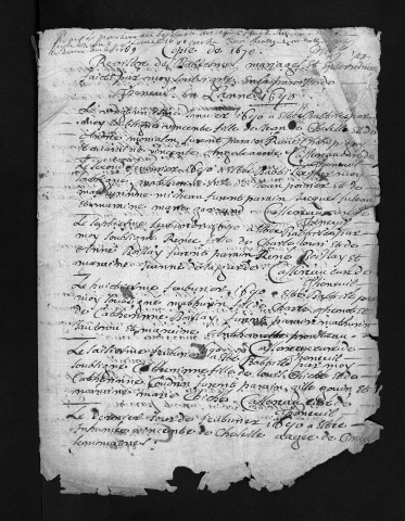 Collection du greffe. Baptêmes, mariages, sépultures, 1670 - La collection communale ne contient pas d'actes antérieurs à 1670.