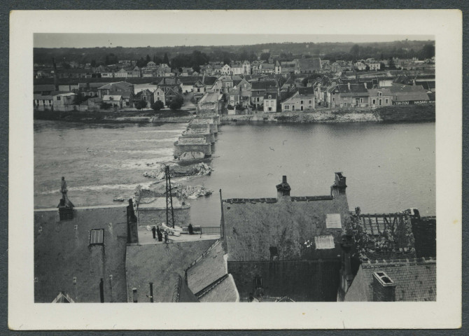 Amboise (Indre-et-Loire). Pont d'Amboise détruit.