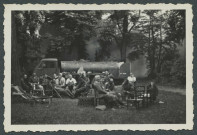 Indre-et-Loire. Campement provisoire d'une cuisine roulante de soldats allemands.