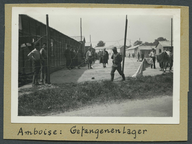 Amboise (Indre-et-Loire). Camp de prisonniers de guerre.