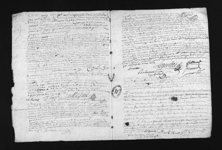 Collection du greffe. Baptêmes, mariages, sépultures, 1753-1er janvier 1754