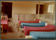 Longeville-sur-Mer, colonie de vacances : dortoir.