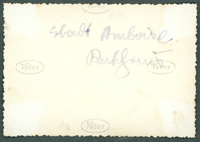 Soldats allemands rue Nationale à Amboise.