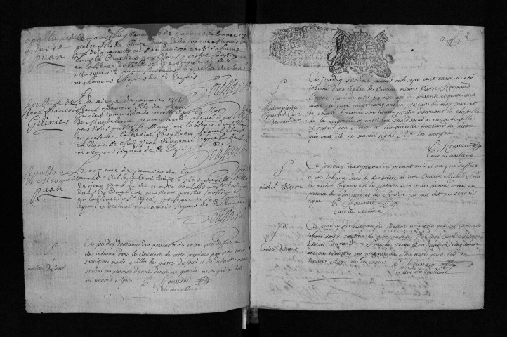 Collection communale. Baptêmes, mariages, sépultures, 1713-1723