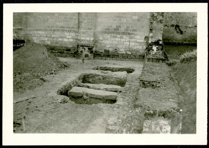 La Riche, prieuré Saint-Cosme : fouilles.