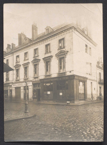 Angle rue Nationale et rue des Minimes.