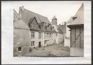 18, 20, 22 rue Briçonnet, façades sur cour après restauration.