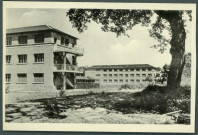 Longeville-sur-Mer, colonie de vacances, carte postale : façade.