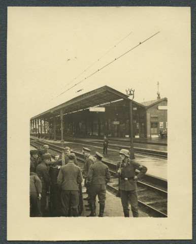 Tours (Indre-et-Loire). Gare. Soldats allemands en gare de Tours.