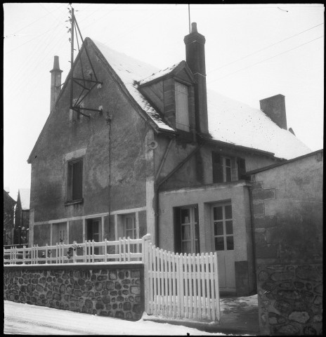 Beaumont-Village. Maison. Extension. Architecte : Emile Coutier. Propriétaire : M. Besson. Pièces écrites.